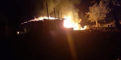 Alevler her yanı sardı