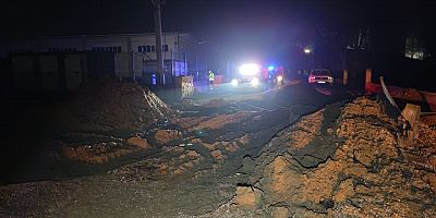 Alkollü ve Ehliyetsiz Sürücünün Aracı Çekiciyle Otoparka Çekildi