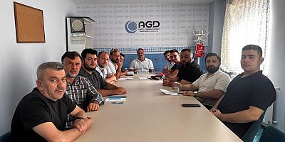 “Anadolu Gençlik Derneği İnegöl: Gençler İçin Yol Haritası Belirlendi”