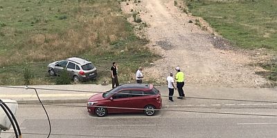 Araç tarlaya uçtu, 1 kişi yaralandı