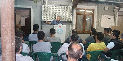 Ateş karıncaları derneği Cuma sohbetleri devam ediyor