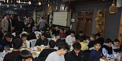 Ateş Karıncaları Gençlik Derneği’nden Geleneksel İftar Programı