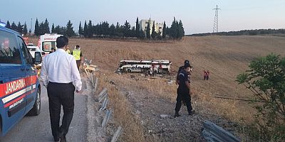 Balıkesir'de yolcu otobüsü takla attı: 15 ölü, 19 yaralı