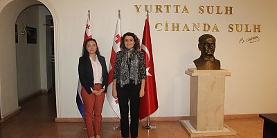 BAŞKONSOLOSTAN DAVET VAR