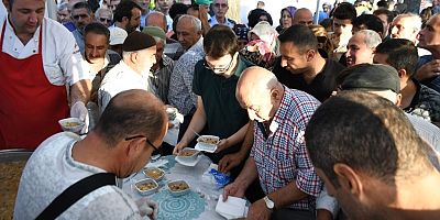 BELEDİYEDEN 2 BİN KİŞİLİK AŞURE İKRAMI