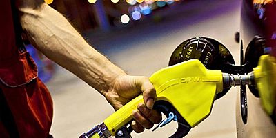 Benzin ve motorine yapılan zamda eşel mobil devreye alındı