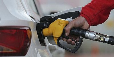 Benzin ve motorine yine indirim geliyor