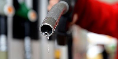 Benzinde indirim bekleniyor