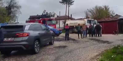 Bilecik'te bir eve yıldırım düştü