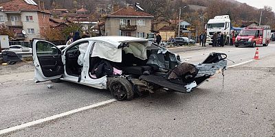 Bilecik'te öğretmen anne ve kızı trafik kazasında hayatını kaybetti