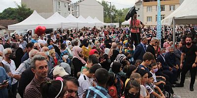 Bir çok vatandaş Cerrah’a akın etti;