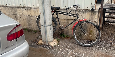 Bisiklet Sürücüsü Kazada Yaralandı