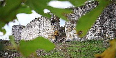 Bizans döneminin izlerini taşıyan Harmantepe Kalesi turizme kazandırılacak