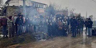 BİZİ HEDEF GÖSTERİYOR
