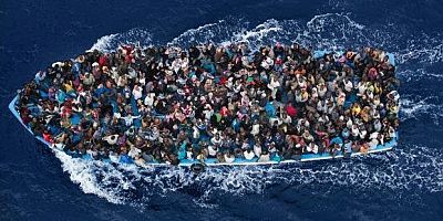 BM'den açıklama: Libya açıklarında gemi battı, 150 kişi ölmüş olabilir