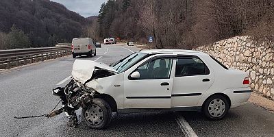 Bozüyük–İnegöl Yolunda Kaza: 3 Kişi Yaralandı