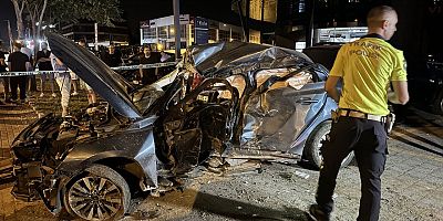 Bursa'da 2 otomobilin çarpıştığı kazada 1 kişi öldü
