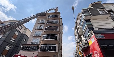 Bursa’da 5 katlı binanın zemin katında çıkan yangın panik dolu anlar yaşattı