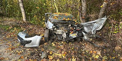 Bursa’da 50 metre arayla iki kaza: Aynı aileden 3 kişi yaralandı