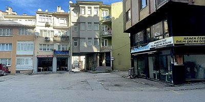 Bursa'da altından sokak geçen bina görenleri şaşırtıyor