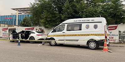 Bursa'da arkadaşı tarafından otomobilde bıçaklanan kişi öldü