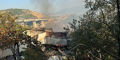 Bursa'da barakadan zeytinliğe sıçrayan yangın söndürüldü