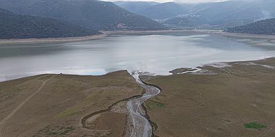 Bursa'da bir göl daha yok oluyor...