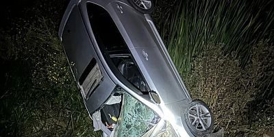 Bursa'da devrilen otomobildeki 1 kişi öldü, 2 kişi yaralandı