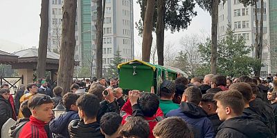 Bursa’da Felçli direksiyon başına geçti... 3 genci ezdi, kaçtı alkollü çıktı