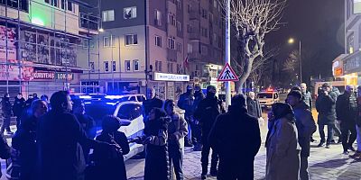 Bursa’da İki esnafın tartışmasında bıçaklar konuştu : 2 yaralı