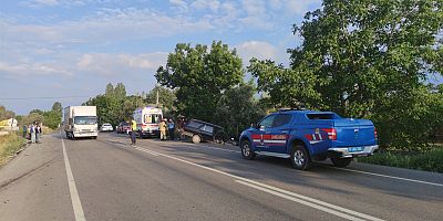 Bursa’da iki otomobilin çarpışması sonucu 1 kişi öldü, 2 kişi yaralandı