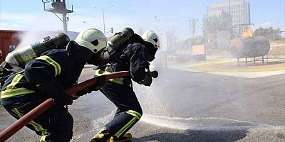 Bursa'da itfaiye ve İHH ekiplerinden ortak tatbikat