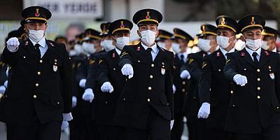 Bursa'da jandarma astsubay adayları için yemin töreni düzenlendi