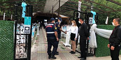 Bursa'da jandarma koronavirüs denetimlerini sıklaştırdı