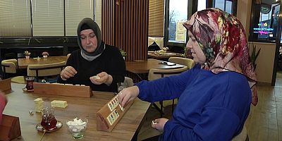Bursa'da kadınlara özel kahvehane