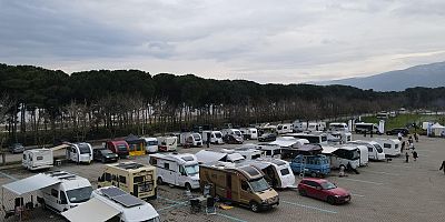 Bursa’da Karavan tutkunları Orhangazi'de buluştu