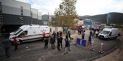 Bursa'da kimya fabrikasında meydana gelen patlamada 1 işçi öldü, 3 işçi yaralandı