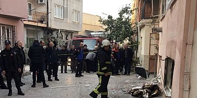 Bursa'da patlama sonrası yangın çıkan evdeki bir kişi yaralandı