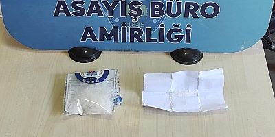 Bursa'da polisten kaçan otomobilden uyuşturucu çıktı