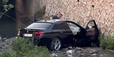 Bursa’da Su kanalında otururken aracın altında kalan çocuk hayatını kaybetti