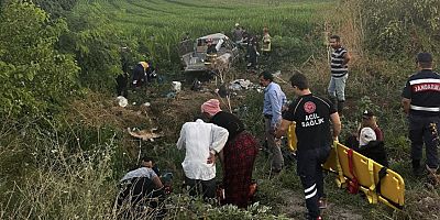 Bursa'da tarım işçilerini taşıyan araç kaza yaptı, 3 kişi öldü, 11 kişi yaralandı