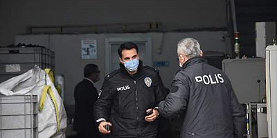 Bursa'da üzerine plastik enjeksiyon makinesi devrilen işçi öldü