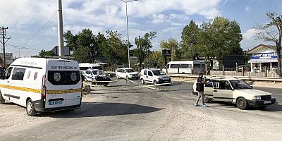 Bursa'da yol kenarında tartıştığı eşinin bıçakladığı kadın öldü