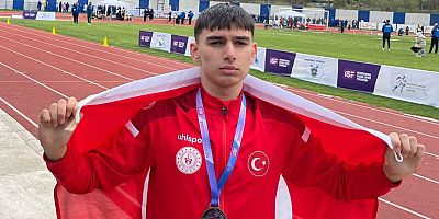 Bursa Milli atletten dünya üçüncülüğü