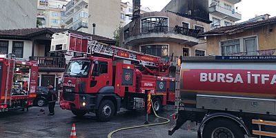 Bursa’nın Mudanya'da kullanılmayan apartmanda çıkan söndürüldü