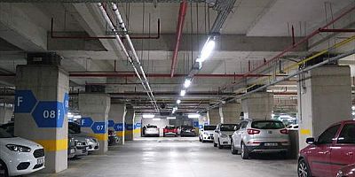 Bursa Şehir Hastanesi depremde yıkımdan koruyan 859 sismik izolatörüyle güven veriyor