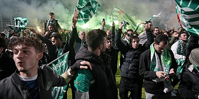 Bursaspor taraftarıyla buluştu