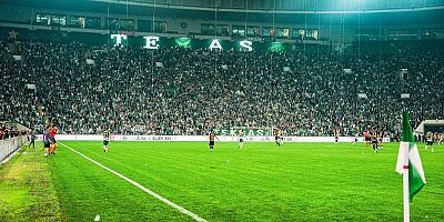 Bursaspor’un seyircisiz oynama cezası para cezasına çevrildi
