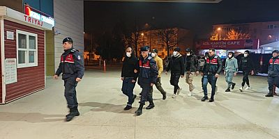 Cerrah Mahallesi'nde Jandarmadan Operasyon