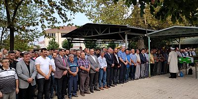 CEVİZDEN DÜŞEN ADAM SON YOLCULUĞUNA UĞURLANDI